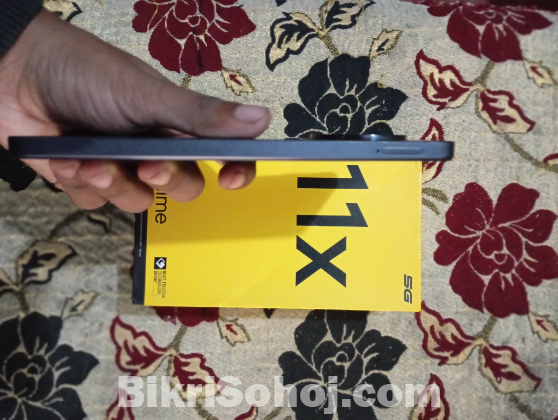 Realme 11x 5g (8/128)